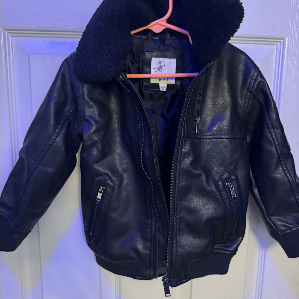 River Island Black Quilted Jacket with Sherpa Collar